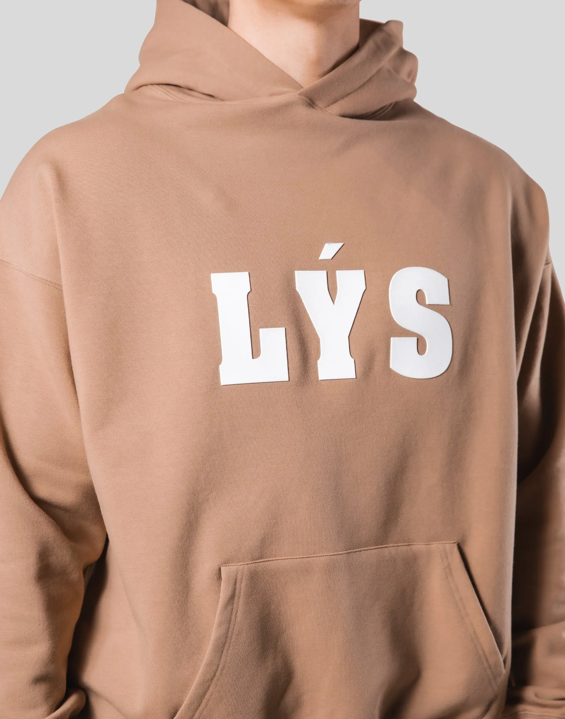 LÝS Logo Stretch Pullover Hoodie - Beige