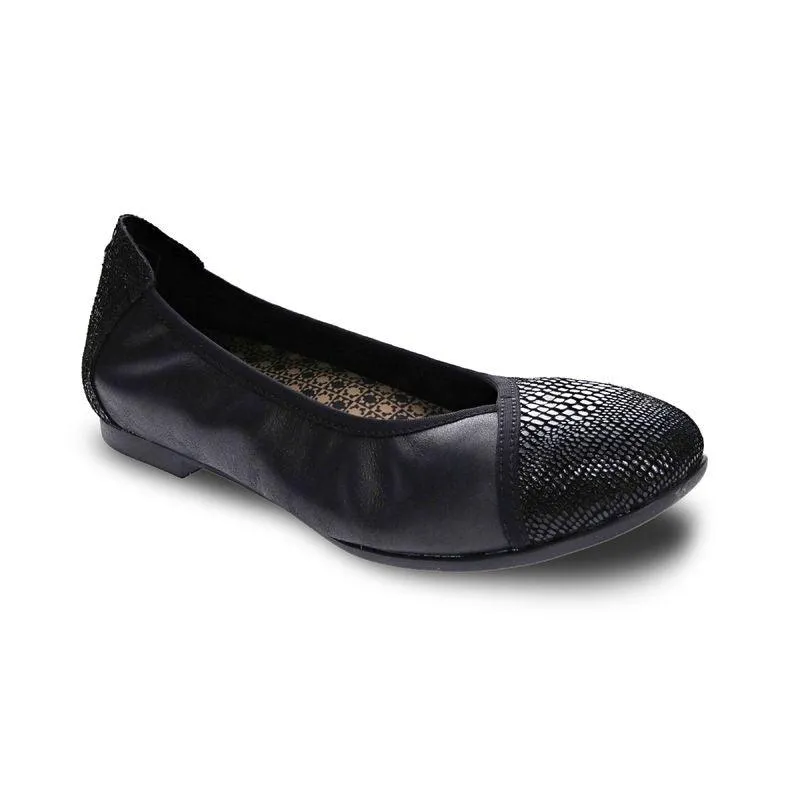 Revere Women's Nairobi Slip On Flat Shoe - Black Lizard