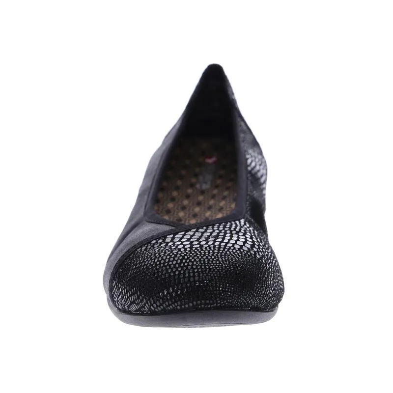 Revere Women's Nairobi Slip On Flat Shoe - Black Lizard