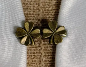 Sweater Clips Bronze Four Leaf Clover Sweater Clip for Cardigan Clasp St Patrick’s Day Jewelry Gift for Mom Gift for Her by Fabulici