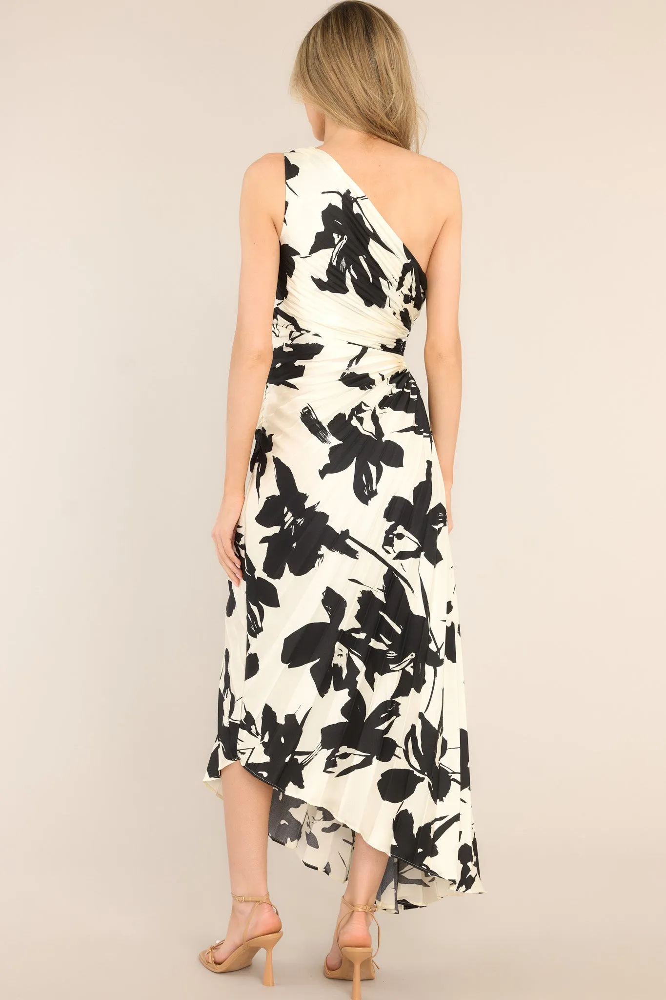 Timeless Ivory and Black Print Pleated Maxi Dress